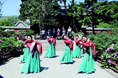           本次活動融合詩詞、非遺技藝等元素 圖片由太原市晉祠博物館提供        